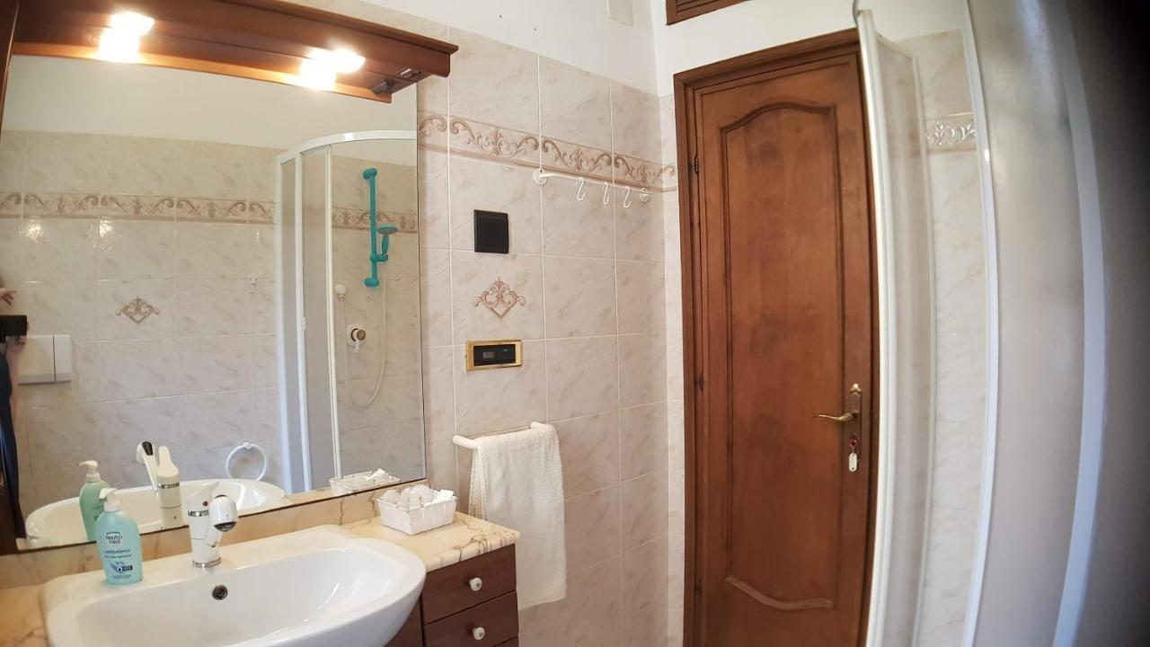 Appartamento La casa di Bonnie&Clyde Genova Esterno foto